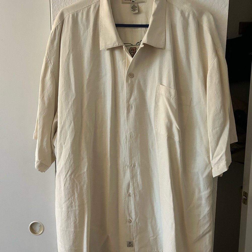 Tommy Bahama Cream Casual Button Down Shirt Relaxed Fit